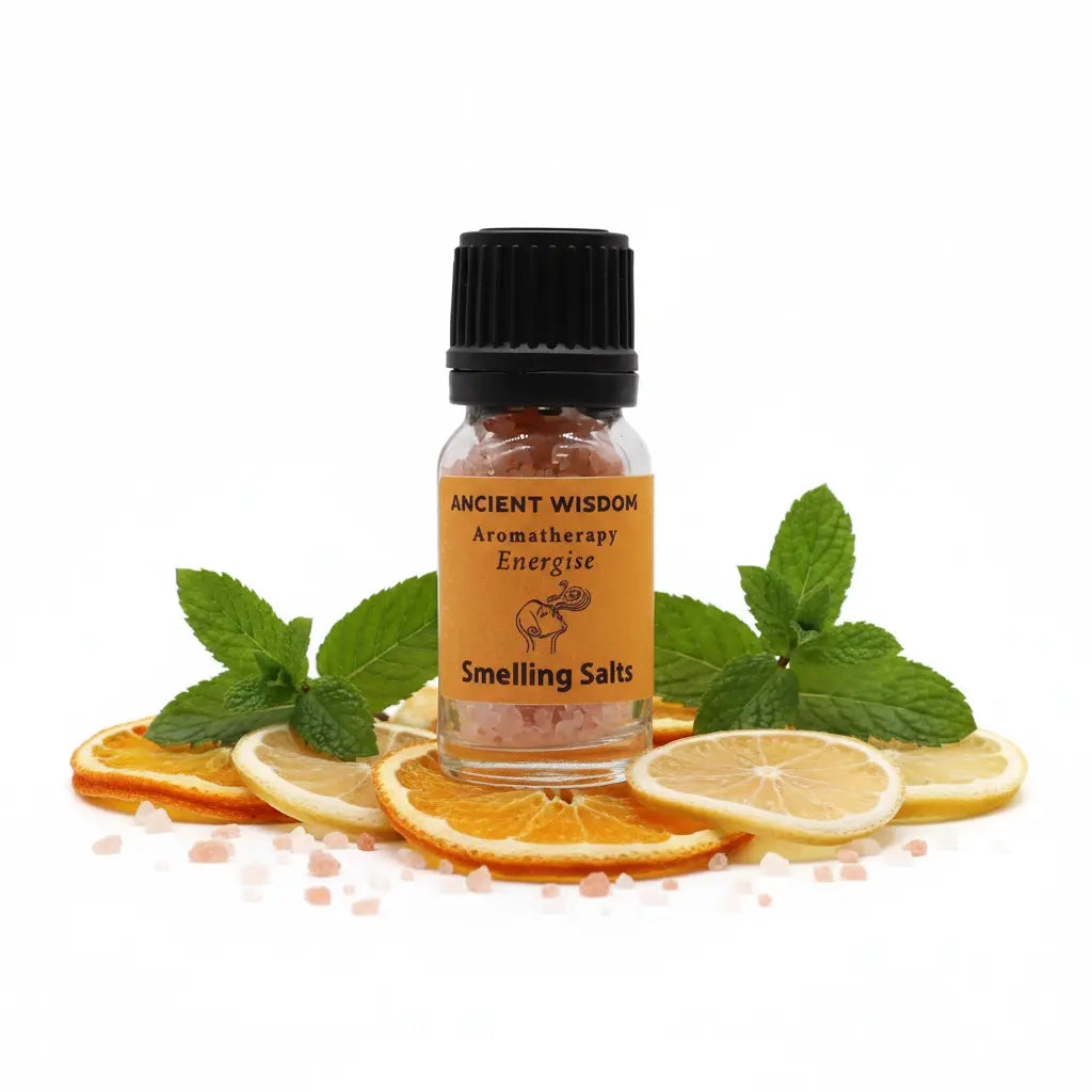 Energizante con cítricos y menta - fondo blanco neutro